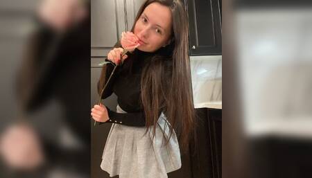 Full view pussy, sitting chair position