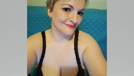 Big boobs clapping play