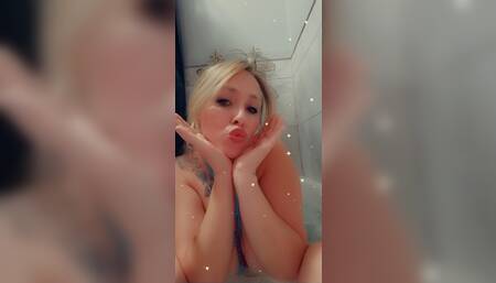 Bubble bath fun
