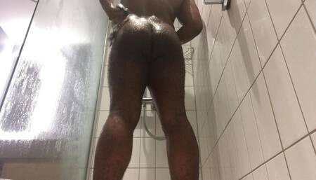 Swc98 shows off his soapy ass cheeks