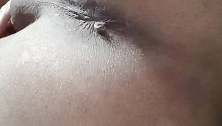 Gaand me khujli kom kordo koi pls