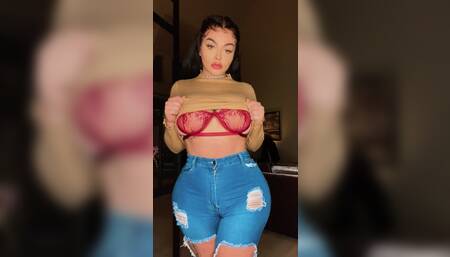 Stripdown to show my fat ass ???? ????