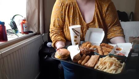 SSBBW MEGA MCDONALD'S STUFFING SESSION
