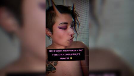 Kitty Dom Shower ????