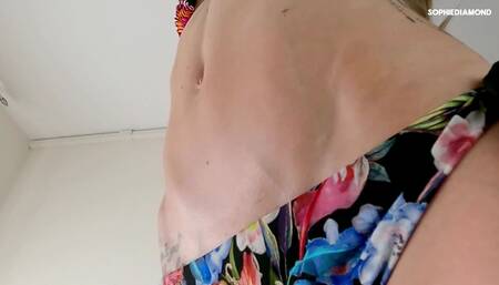 I ARCH BACK AND NECK WHILE I CUM