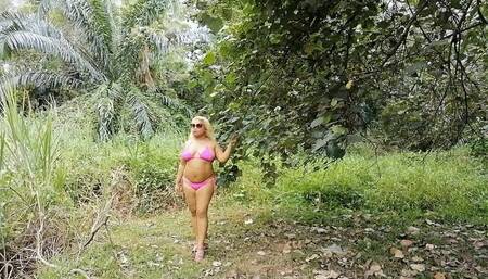 PALM BEACH PARADISE (deep in the jungle)