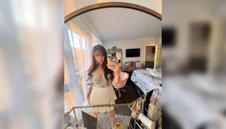 See my friend over there? He wants to know if you think I’m cute. ????