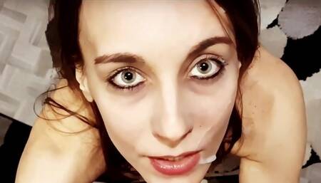 My stepsister wanted to taste dick for the first time. I gave her some cum in mouth too