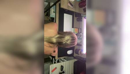 Kelsey being naughty on the Internet