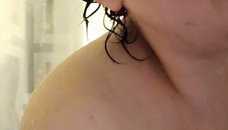 BBW Shower Time with Bubbles