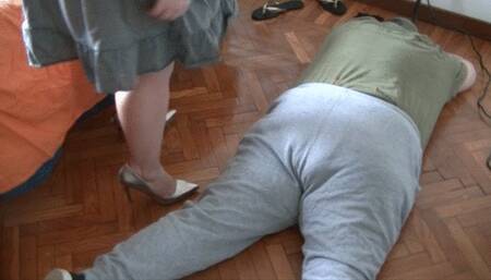 Silver heels ballbusting mp4 HD