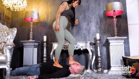 I trample a face with scented sports feet!  ( Barefoot Trampling incl POV with Lady Nisha )  - 4K UHD MP4