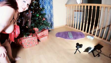 Sexy BBW Santa's Dick Rider