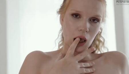 Katerine Hot elf ball gag