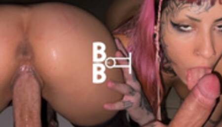 La EX de mi Mejor Amigo se Arrastra Para Chuparme la Pija - Cumshot