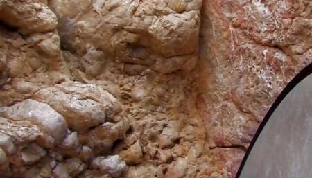 Her boyfriend loves titty fucking on the beach before