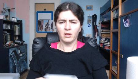 Honk, cough, loud, not long :)