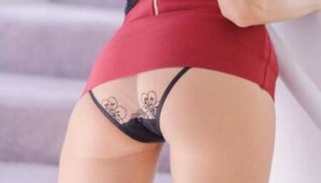 Pretty lovely amateur MILF Alexis Fawx stimulates her wet hole