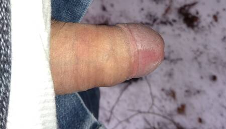 Jerk off and cum in the snow