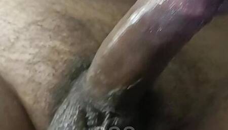 tel se malish kar ke lund ka pani nikala sexy housewife