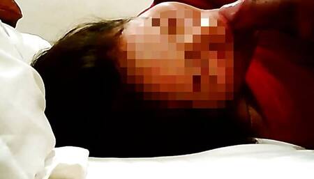 Asian girl Deepthroat and swallow cum - real amateur