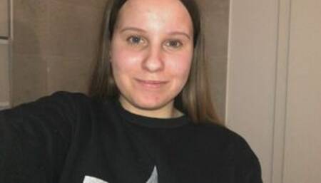 My first piss video German BBW Teen pissing Lisa2001 Tits