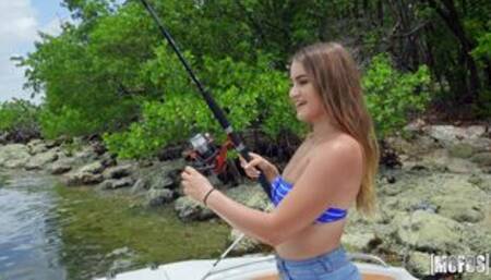 Good outdoor sex in public place with a smiling Kenzie Madison