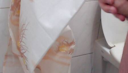thebavarianone cums in shower