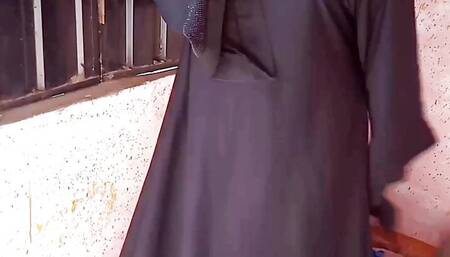 Pakistani stepcousin fucked hard MMS