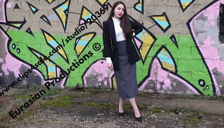 CustomVideo - 06A - Katya revving Skoda in office skirt & stiletto heels