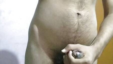 Cumming closeup 2
