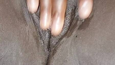 Wet rosa pussy