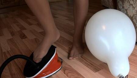 Balloons Pump Up To Burst HD-480