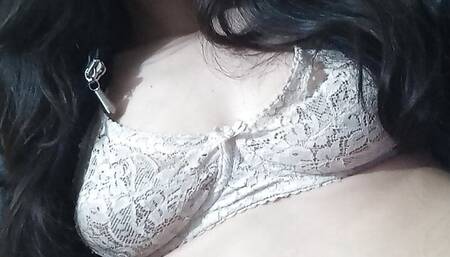 sexy slut seduce her boyfriend and his cock,s cum with sucking