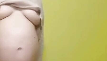 COMPILATION NUMBER 1 (1 video, 8 photos)