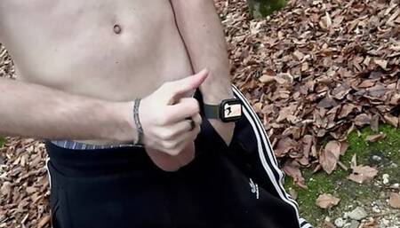 Twink outdoor cumshot muscular 20 yrs old