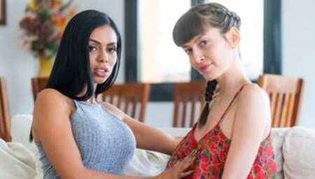 Sensual models Canela Skin and Caomei love kissing each othe r