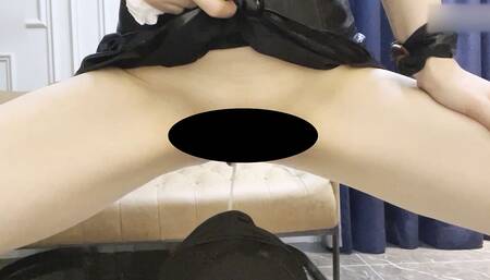 Korean mistress pissing