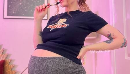 Pregnant Waitress Rides You Into Labor