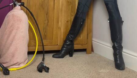 Scuba vibrator pleasure!