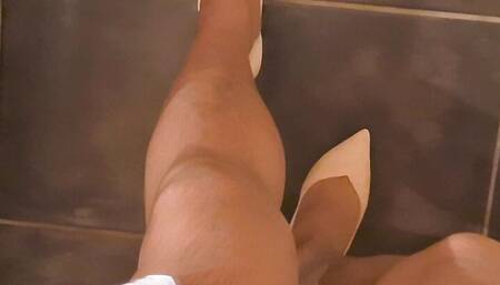 Wank and cumshot on pantyhose wearing dress and heels