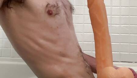 Bi guy gets carried away with his dildo