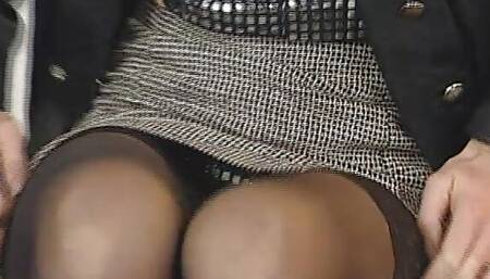 1a Milf spreads her legs and shows her perfect cunt