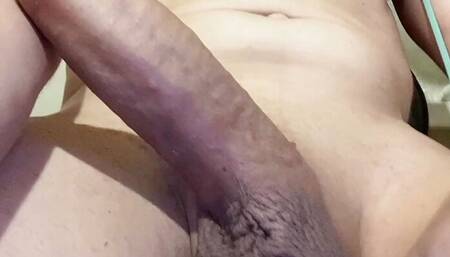 Me rubbing my big slitty and cuming