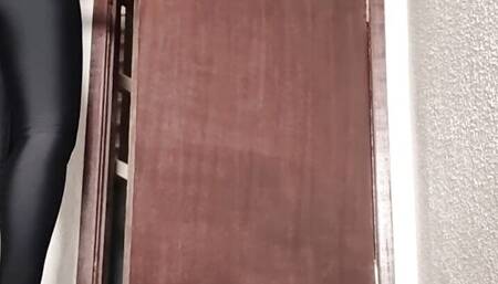 Hot wife gives blowjob to delivery man.