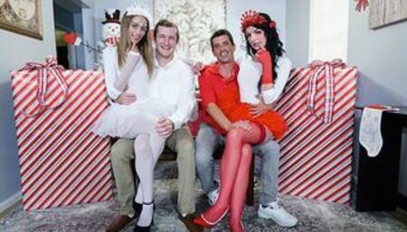 Cute Stepdaughters In Costumes Kyler Quinn And Alice Pink In Taboo Christmas Swap - DaughterSwap