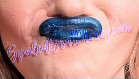 Messy Blue Lipstick Lip Sniff (HD) WMV