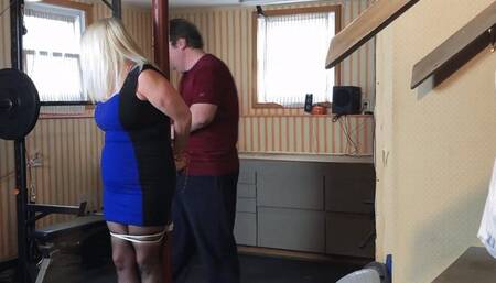 @MizzLollyGagg - Hire a Hooligan (WMV)