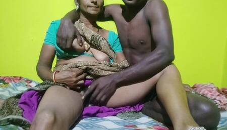 Desi village bhabhi has sex In desi