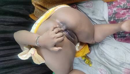 Indian Sruti bhabi fingering her asshole with oils